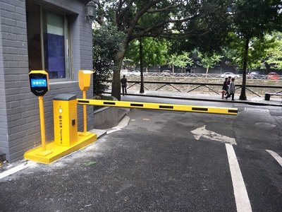 車牌識(shí)別技術(shù)如何重塑收費(fèi)停車場(chǎng)的用戶體驗(yàn)
